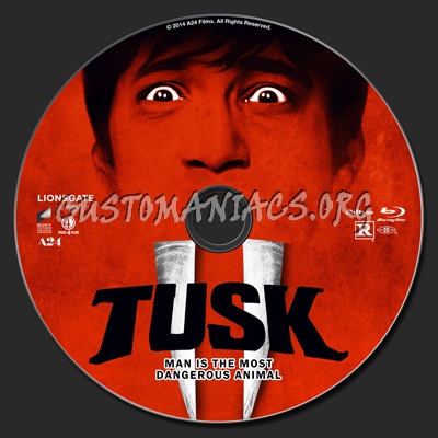 Tusk (2014) blu-ray label